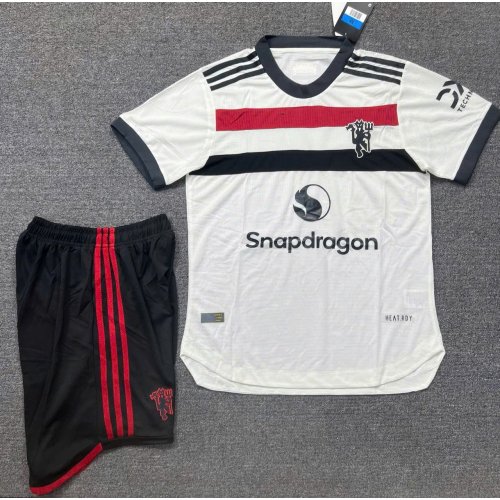 Bộ Bóng Đá Manchester United Sân Khách 2025 Trắng Sữa