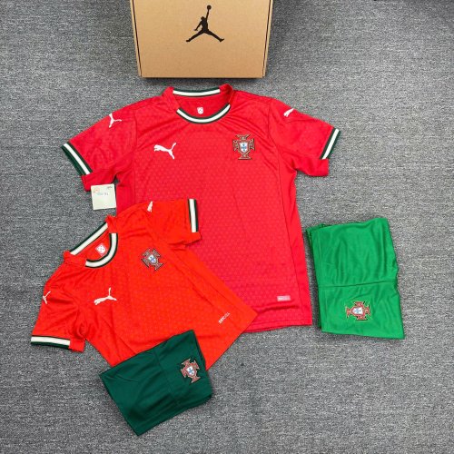 Bộ Bóng Đá Bồ Đào Nha Trẻ Em Sân Nhà 25/26 Đỏ