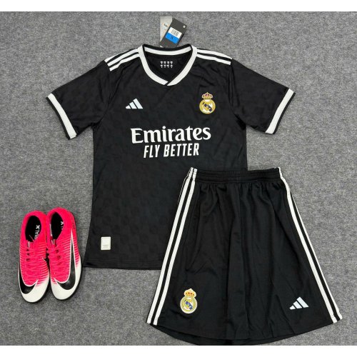 Bộ Bóng Đá Real madrid 2025 Đen