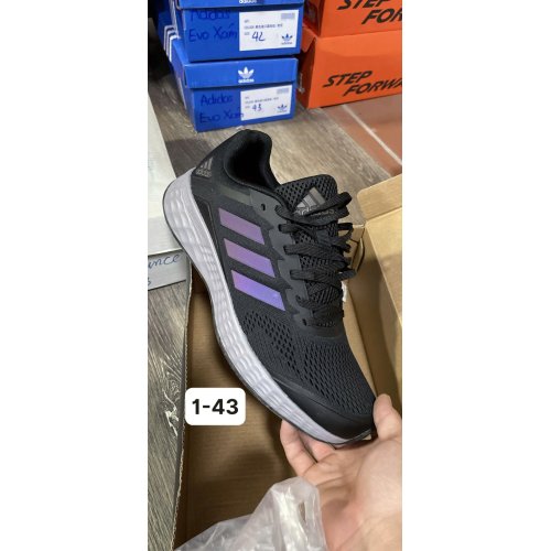 Giày Thể Thao Adidas Đen Sọc Tím