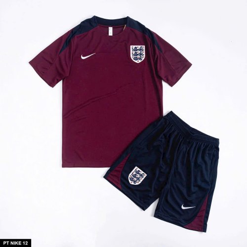 Bộ Bóng Đá Tuyển Anh Đỏ Mận Viền Than 25/26